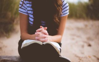 la sophrologie rend humble